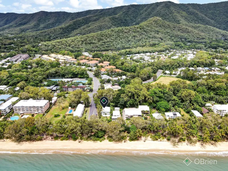 Beautifully Renovated & Beach Front.