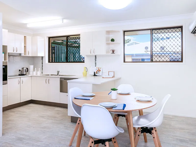 Spacious two bedroom, open plan unit