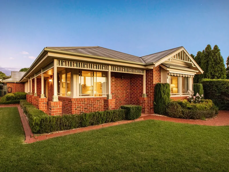 Beautifully Presented Family Home-Sought after Pemberton Park Location