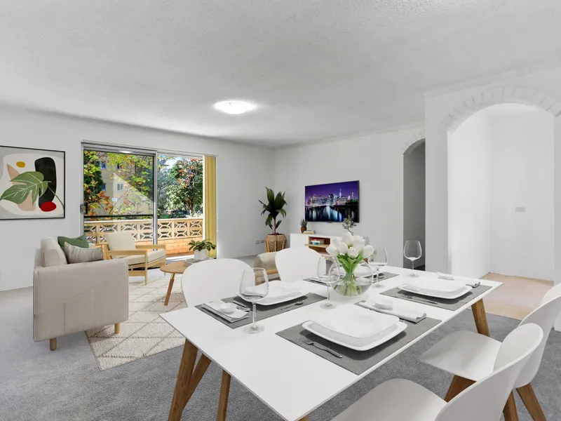 Refurbished Oversized Apartment in Perfect Location