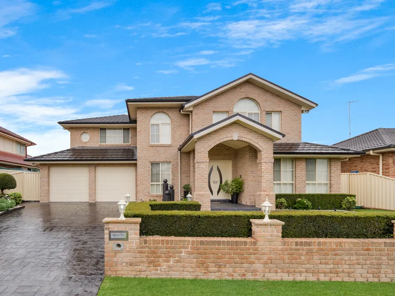 IMMACULATE 46 SQUARE GRAND RESIDENCE