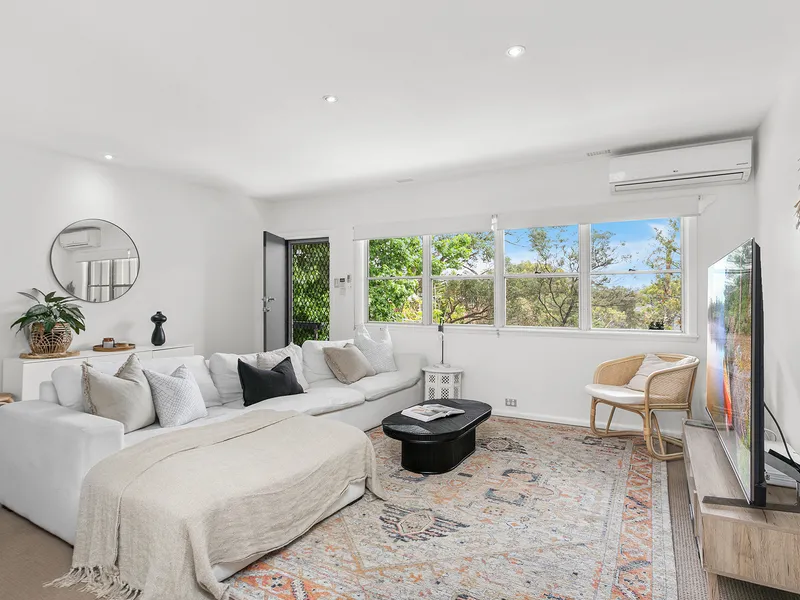 Three Bedroom Family Home with Large Backyard