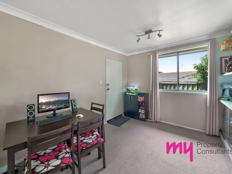 PRIVATE GRANNY FLAT