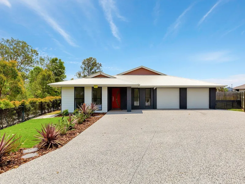 Well-Appointed Home. Ready to Move in!