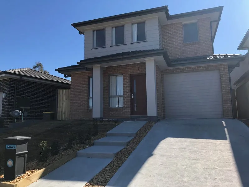 Four Bedroom House Golf Front