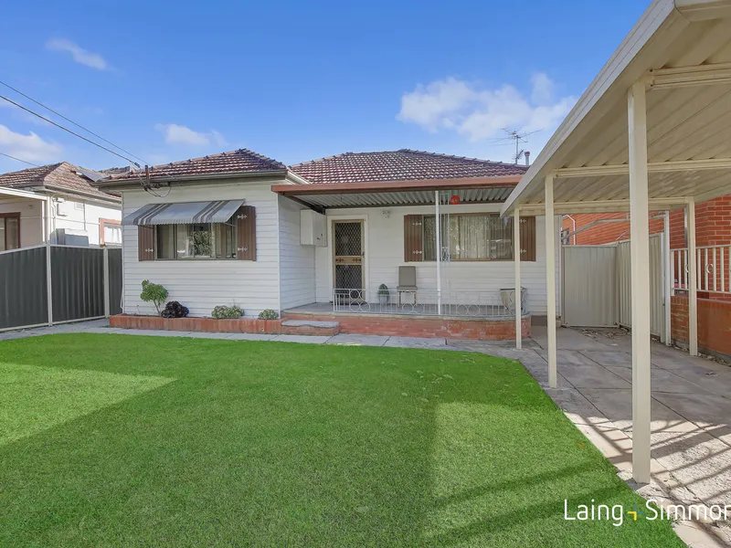 Great location and ready to move in.