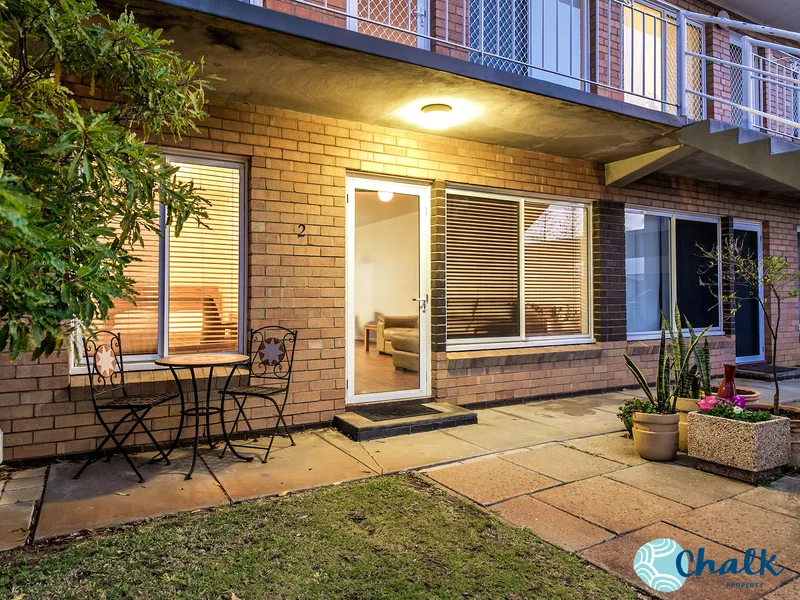 FANTASTIC, WELL PRESENTED UNIT IN SHOALWATER!