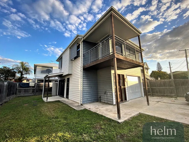 Great Location 3 Bedrooms House!