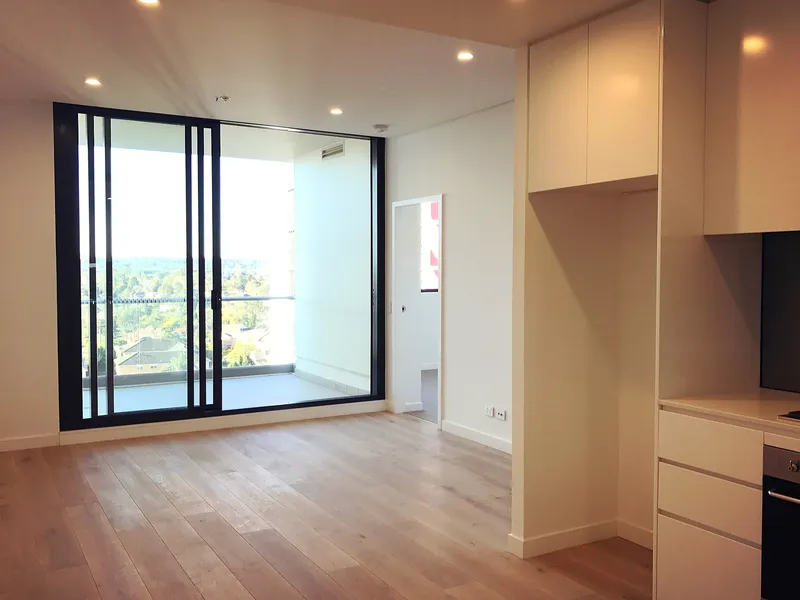 POLY HORIZON! Nearly New 1 BEDROOM APARTMENT for Rent !!! Enquiry Now!
