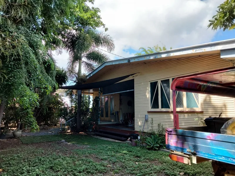 Mundingburra cottage seeks new inhabitants