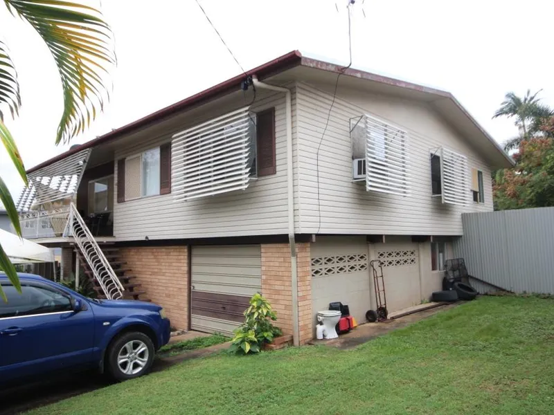 SPACIOUS 4 BEDROOM CHAMFERBOARD HOME - BRICK BASE -FRONT AND REAR DECKS - 2 CAR - SEMI INTERNAL REAR STAIRS.