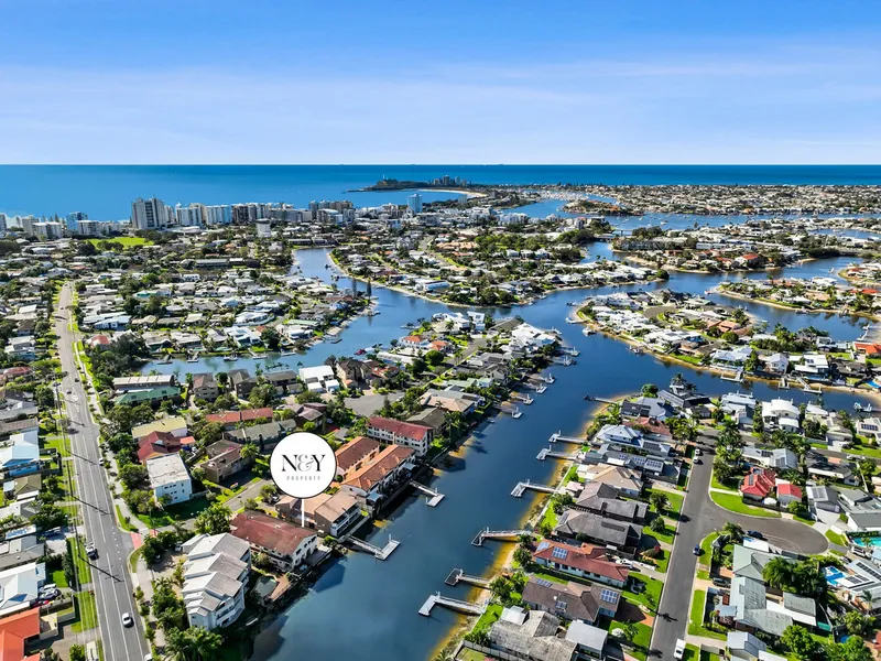 Magical Mooloolaba Waterfront Living!