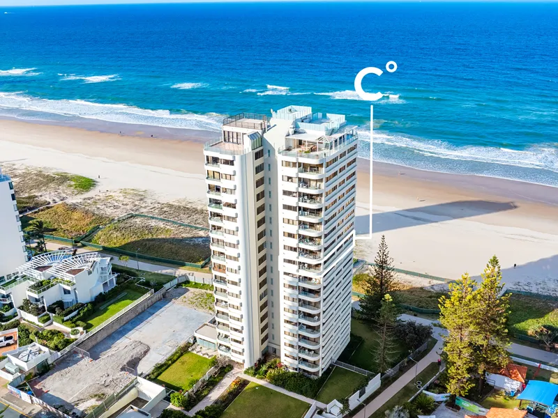 ABSOLUTE BEACH FRONT APARTMENT - AMAZING VIEWS - BLUE CHIP INVESTMENT