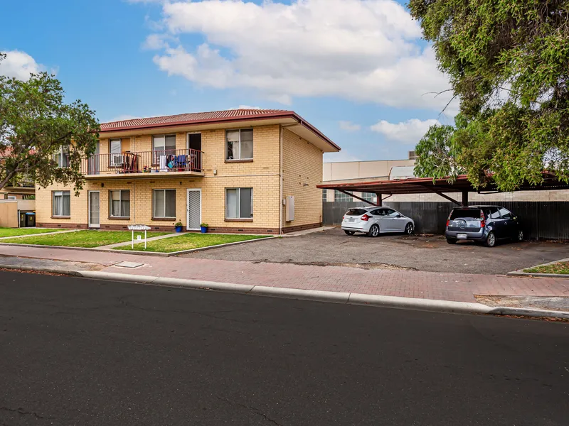 Investment opportunity – Four Unit Block for sale