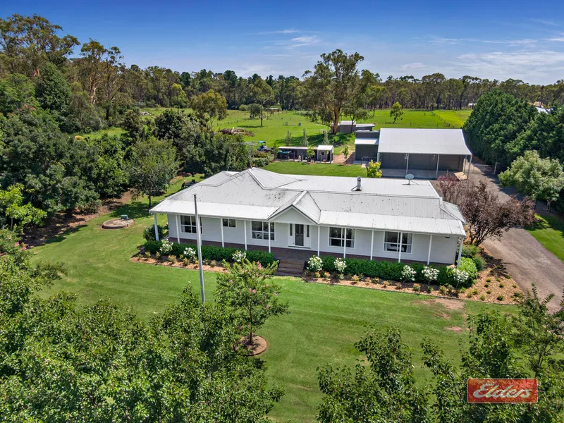 The ultimate country retreat on 4.57 acres