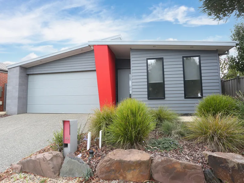 Mount Duneed beautiful three bedroom home
