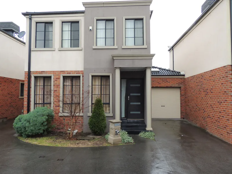 Spacious and low maintenance living!