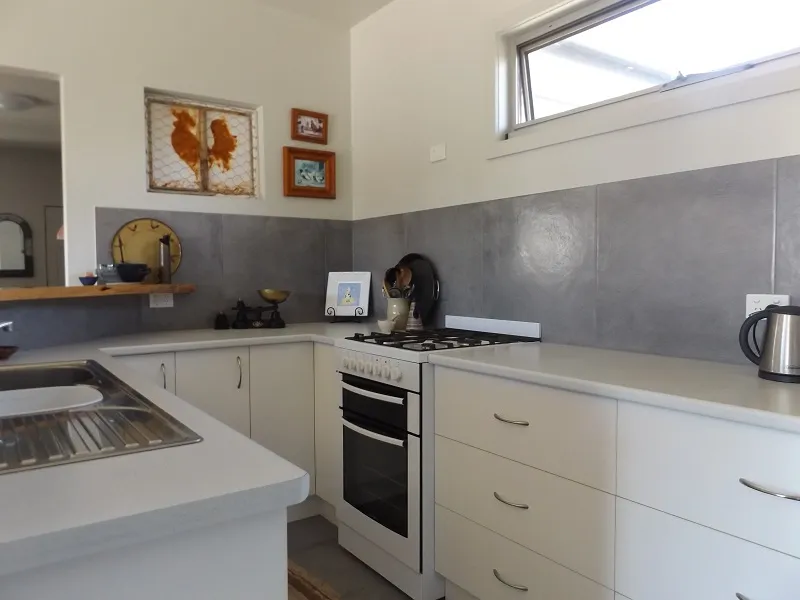 Earn an income whilst living on site!