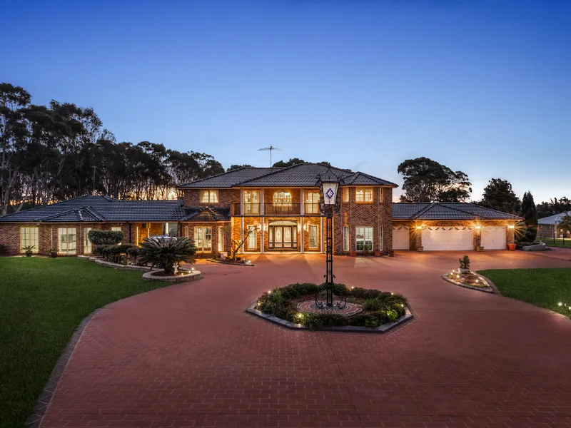 2.5 ACRES, MULTIPLE OPTIONS