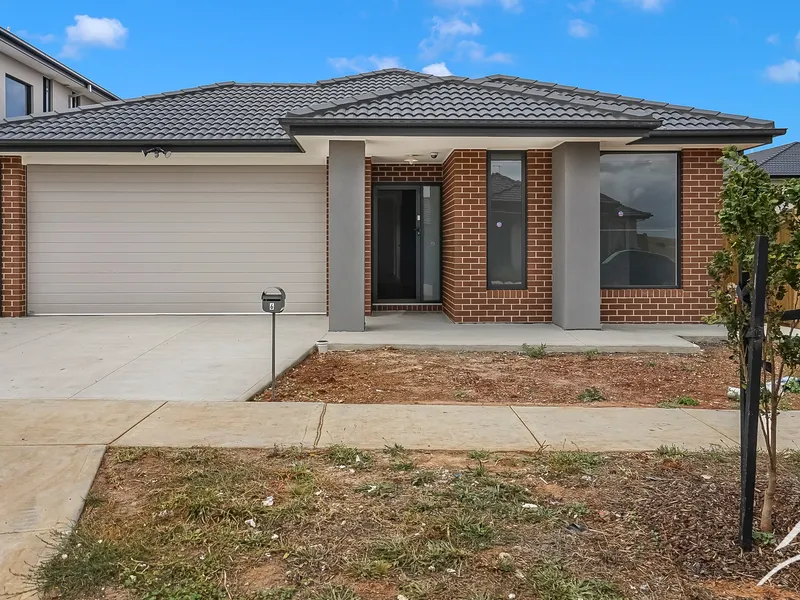 Brand New Family Home in Riverdale!