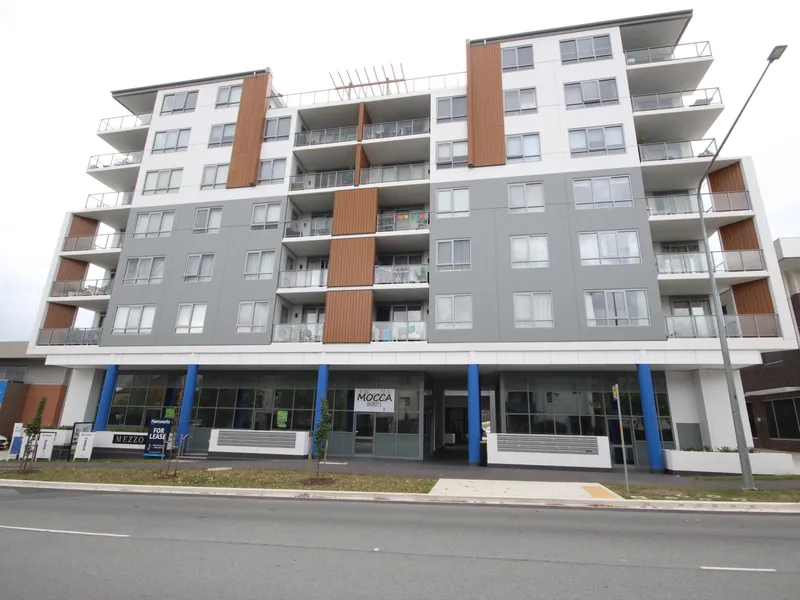 GUNGAHLIN TOWN CENTRE