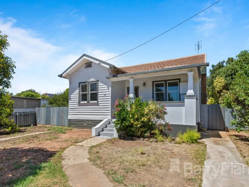 Newly renovated Californian bungalow with period features.