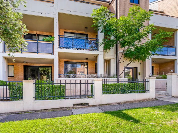 Stylish feel of a home in the heart of Westmead with low strata levies
