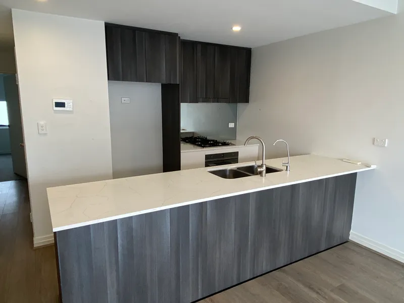 MODERN TWO BEDROOM APARTMENT