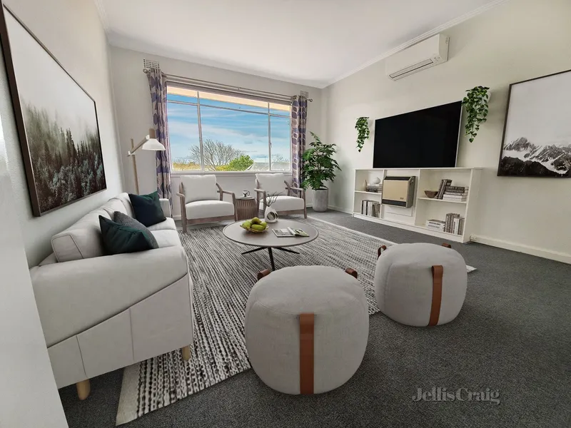 Exceptional Hawthorn Location