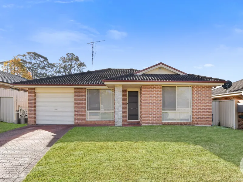 Entertain Family and Friends - move in today