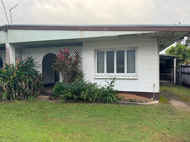 Centrally Located 2 Bedroom Duplex