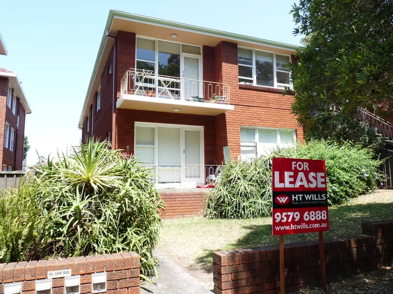 2 BEDROOM UNIT AVAILABLE NOW!