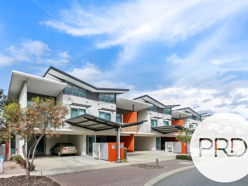 GROUND FLOOR 1- BEDROOM APARTMENT WITH TWO CAR BAYS