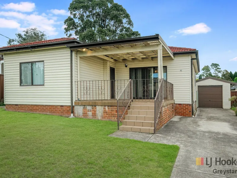 SPACIOUS PROPERTY IN AMAZING LOCATION!