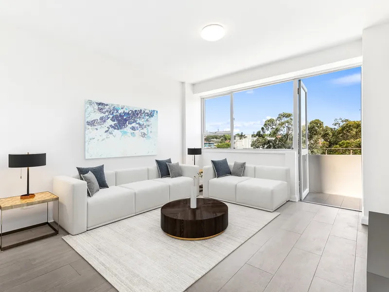 Large Renovated One Bedroom in Colebrook