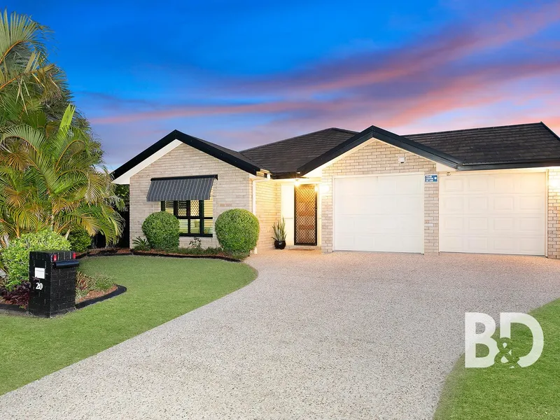 Family Home a Stone's Throw to Norfolk Lake