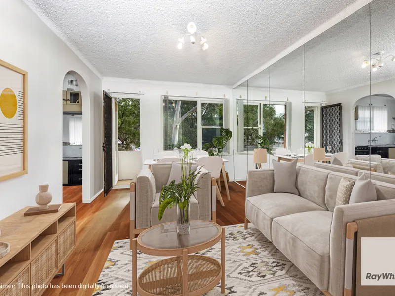 Spacious Two Bedroom Apartment Located for Lifestyle