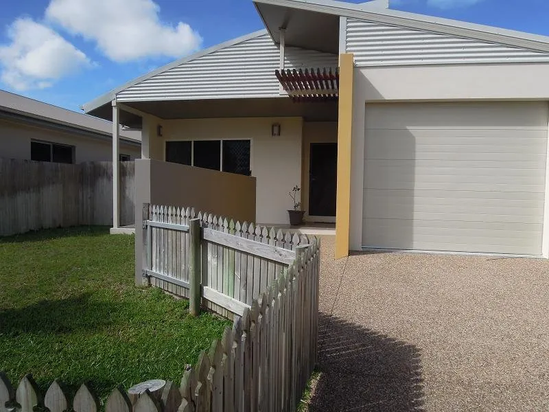 PARKLANDS RIGHT AT YOUR DOOR STEP