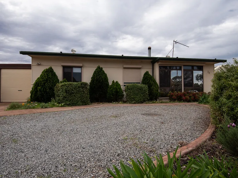 MAKE THE MOVE TO MCLENNAN AVENUE