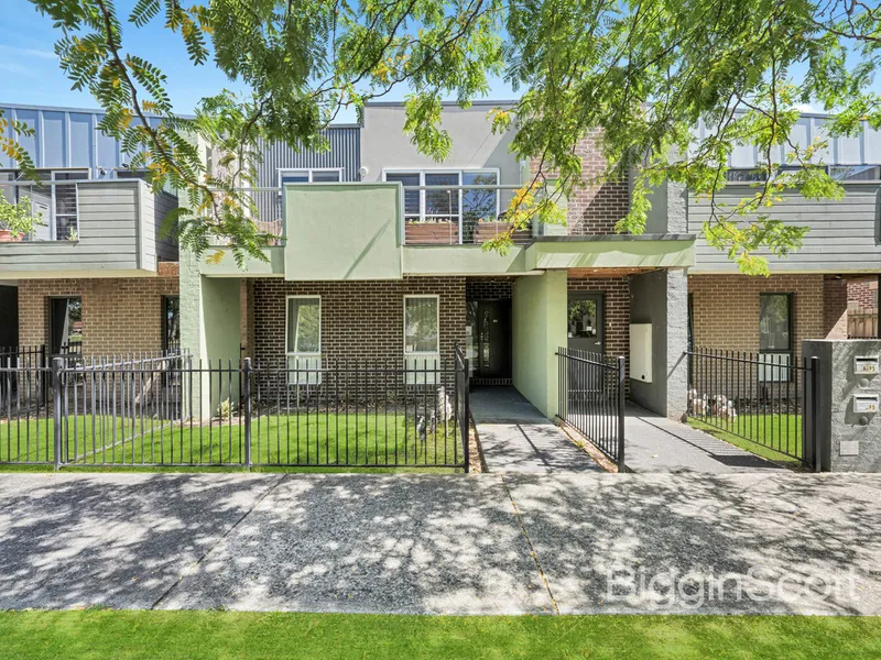 Modern Living with a Stunning Balcony in Central Dandenong