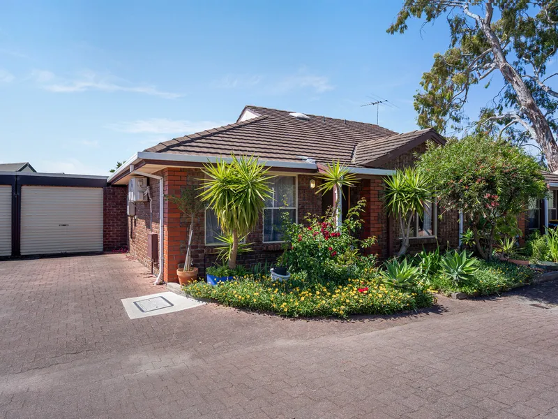 Hi, I'm Low Maintenance Living...