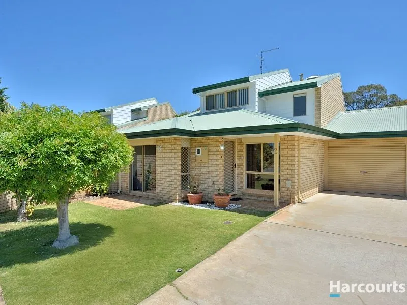 Murray River Village