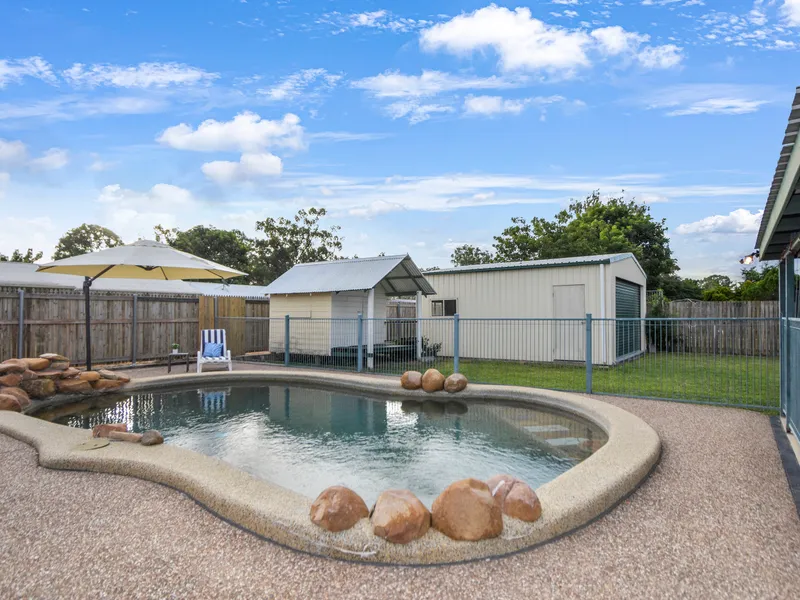 3 Bed + 2 Living + Pool + Shed