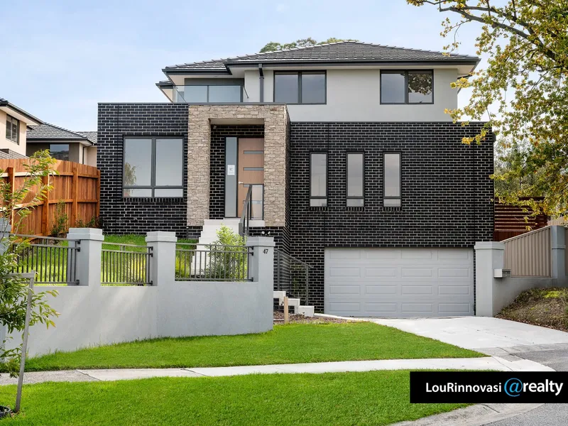 Prestige Location in the Heart of Recency Park Estate