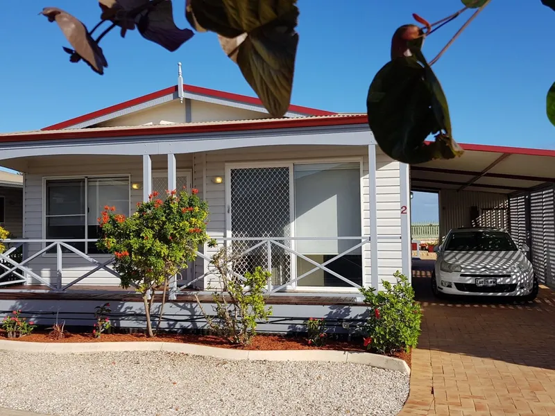 Well located and presented  2 bedroom parkhome with Ocean Outlook - over 55's only - Belair Lifestyle Village