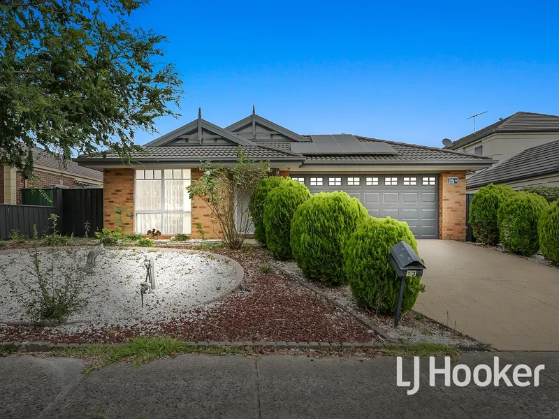 LUXURIOUS LIFESTYLE & LOCATION