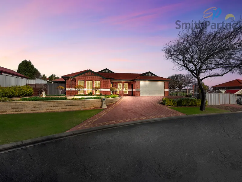 Elegant Family Home in the heart of Gulfview Heights