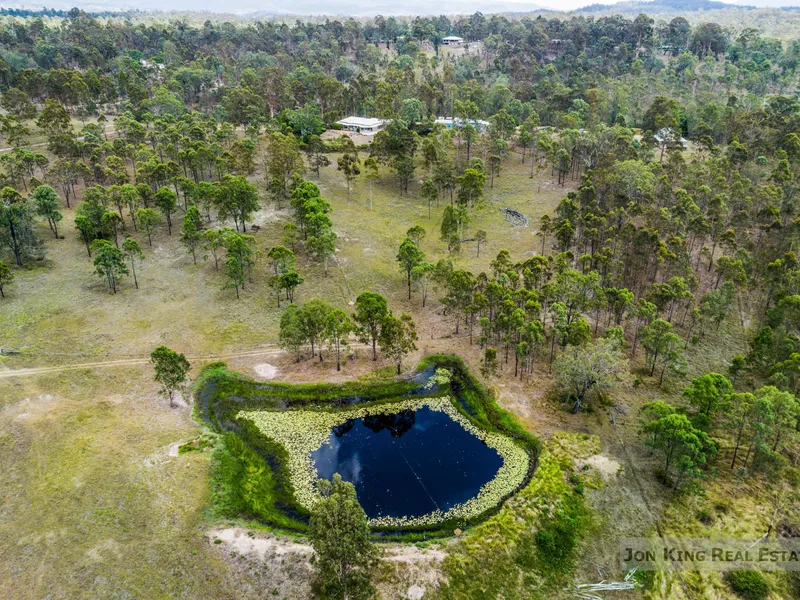 Executive Retreat with caretakers residence 