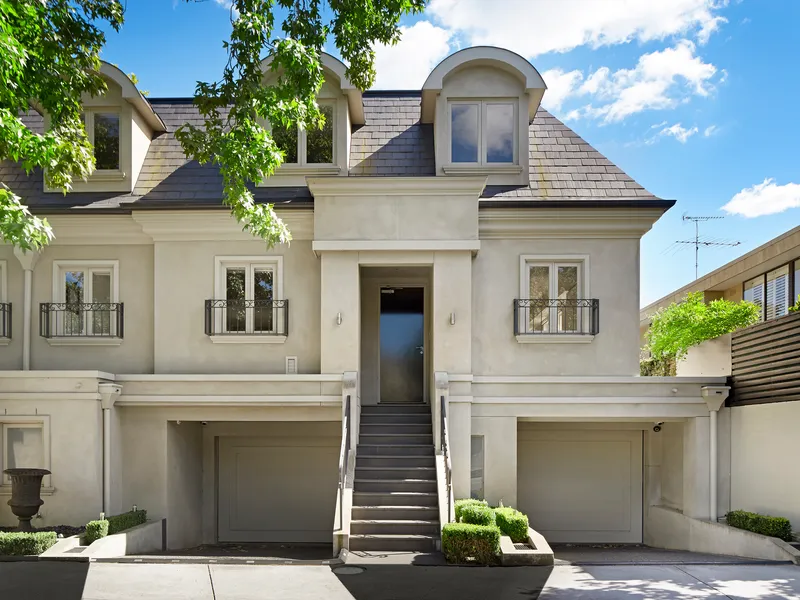 Contemporary South Yarra living