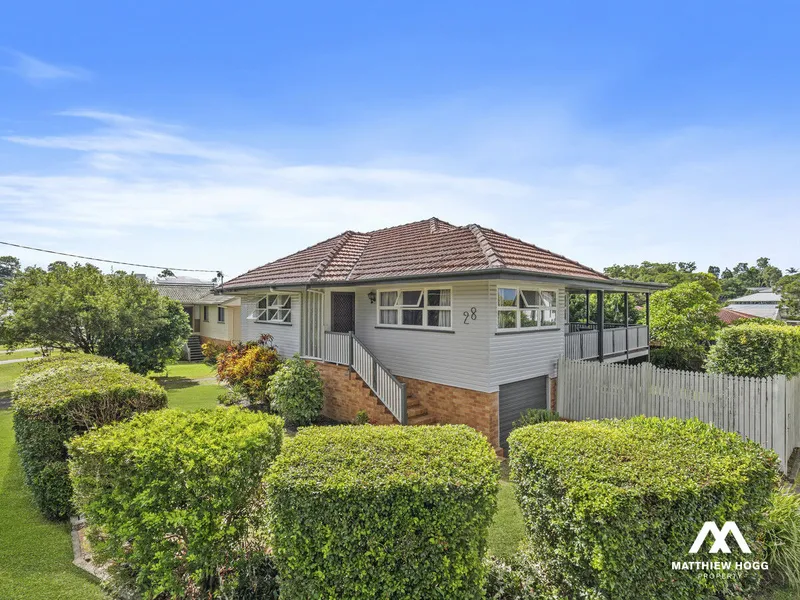 Convenience & Charm in Carina